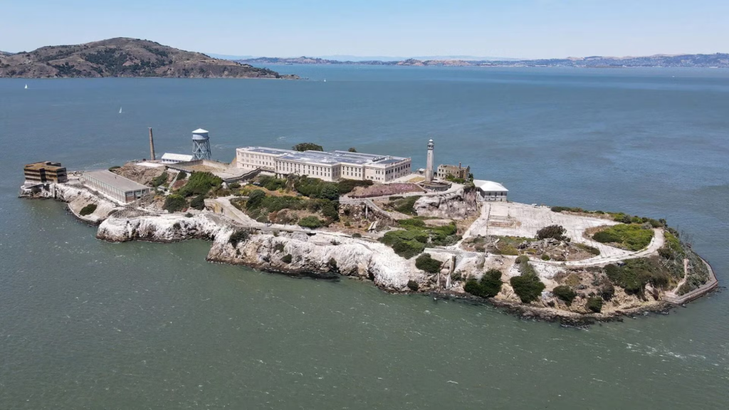 Trump plans to reopen Alcatraz