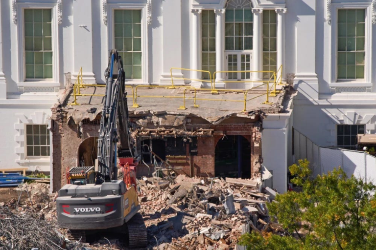 Trump To Build $400m Secret Bunker Under White House Ballroom, Here’s What He’s Hiding